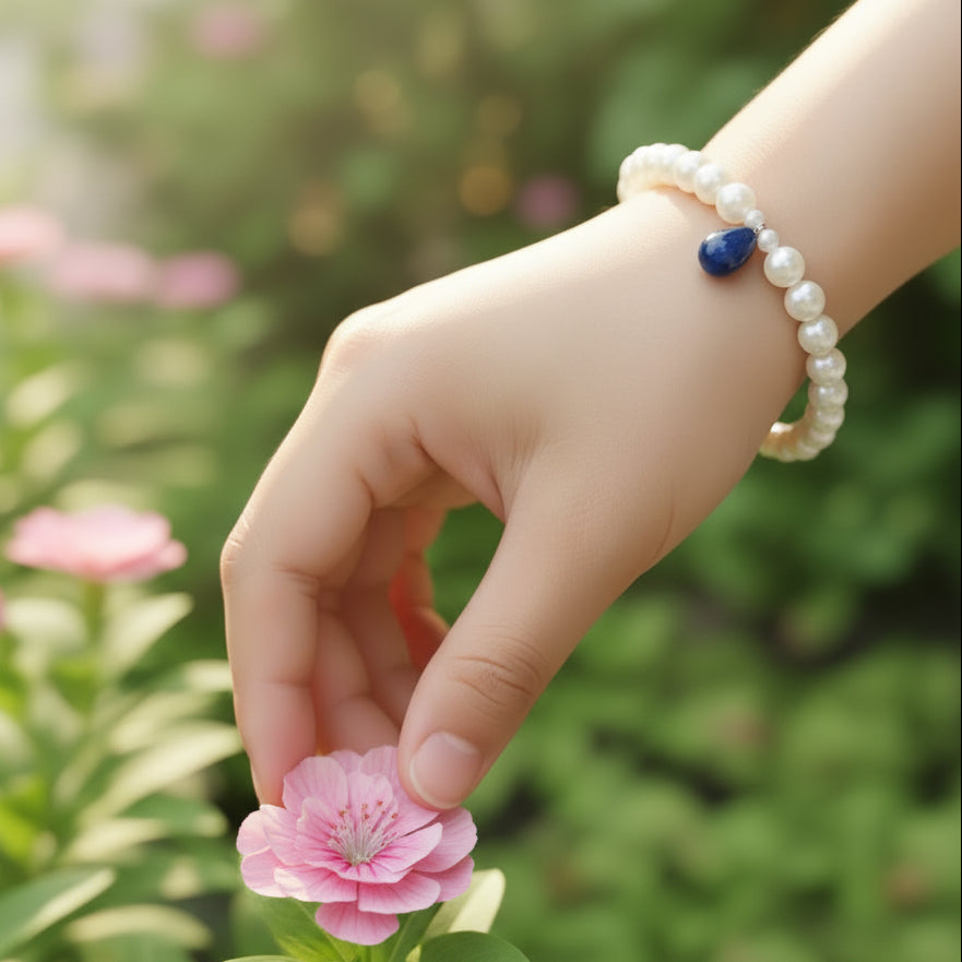 Indigo pearl drop Bracelet