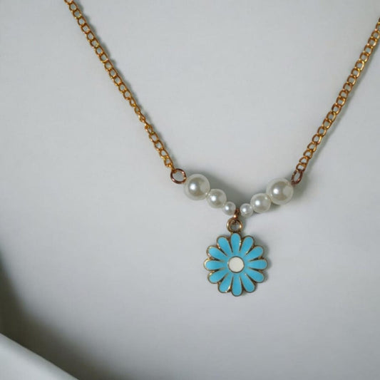 Turquoise Daisy Necklace and Bracelet